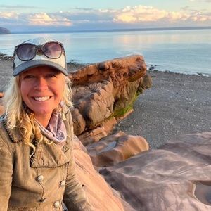 Meet your Posher, Anne